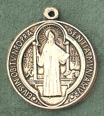 St. Benedict Jubilee 14kt Gold Medal 1 In.
