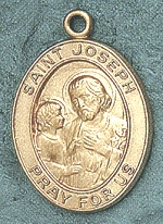 St. Joseph 14kt Gold Oval Medal 1 In.