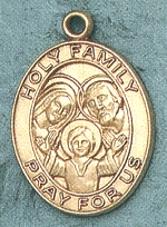 Holy Family 14kt Gold Oval Medal 1 In.