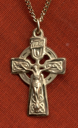 1 In. Celtic Cross Gold Filled