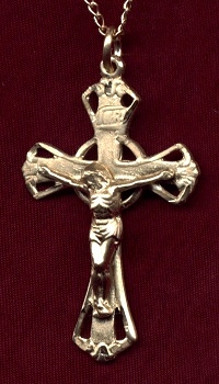 Filigree Crucifix Necklace Gold